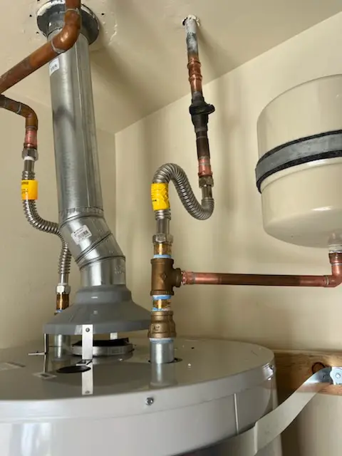 Water heater installation and plumbing repair in Downtown Austin
